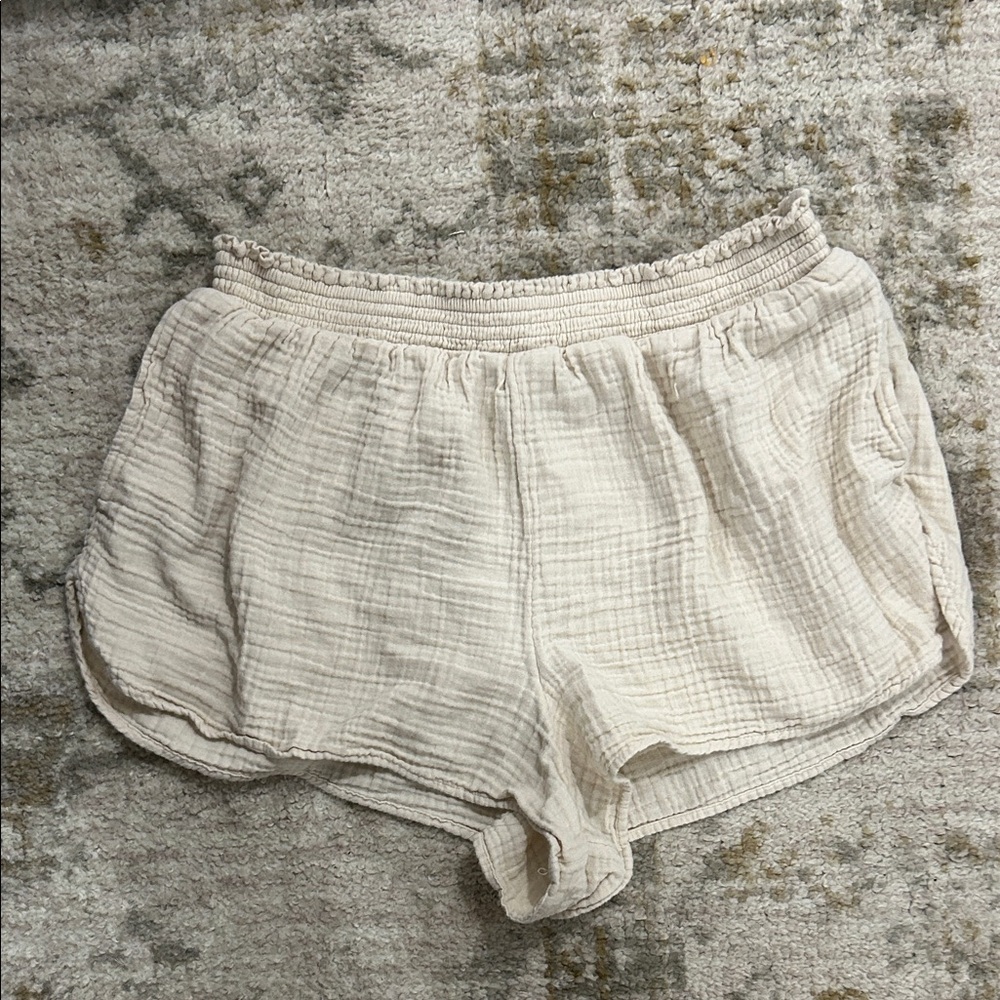 Aerie Muslin Shorts in Cream